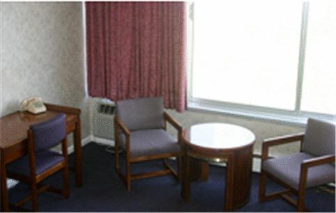 Wayne Inn מראה חיצוני תמונה